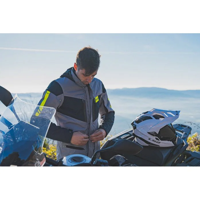 LS2 METROPOLIS EVO TITANIUM VYRIŠKA MOTOCIKLISTO STRIUKĖ - PILKA L