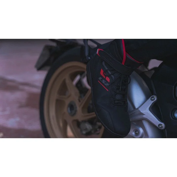LS2 GARRA VANDENIUI ATSPARŪS MOTERIŠKI MOTOCIKLISTO BATAI JUODA/RAUDONA 38