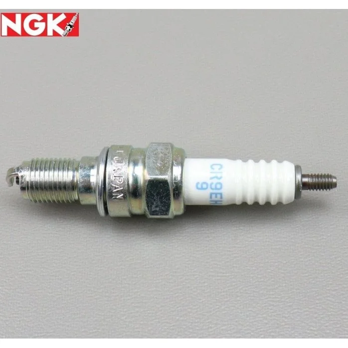 NGK uždegimo žvakė CR9EH9 CB, CBF, CBR, NX, VFR, XR 250-800 1988-2021